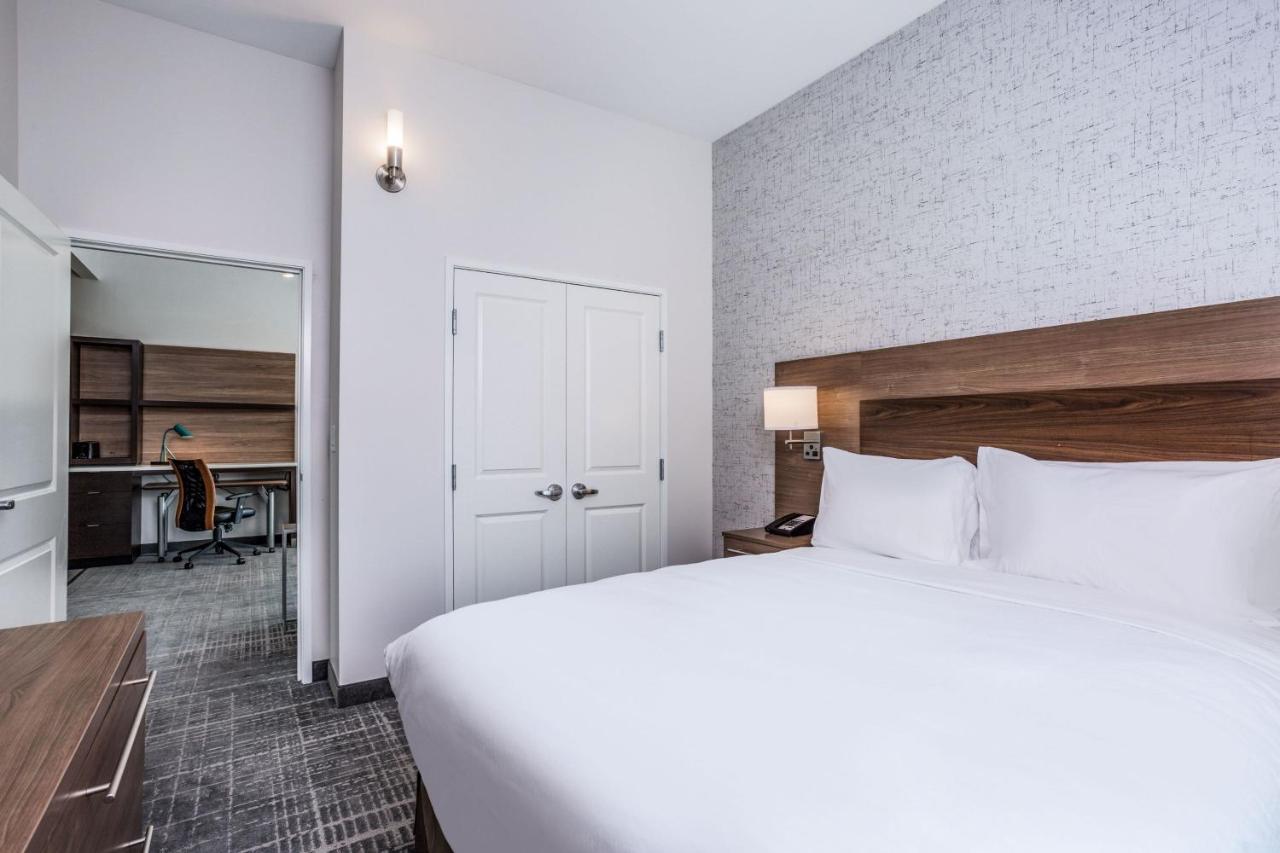 Towneplace Suites By Marriott Chicago Waukegan Gurnee Экстерьер фото